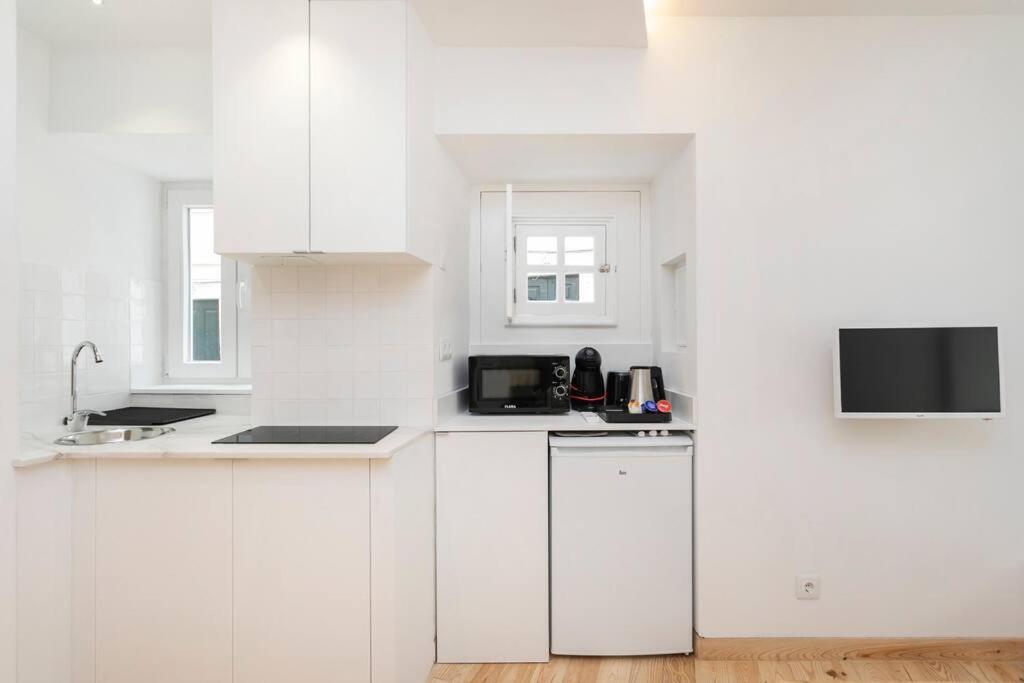 0e Brand New Right In The Heart Of Alfama * Lissabon