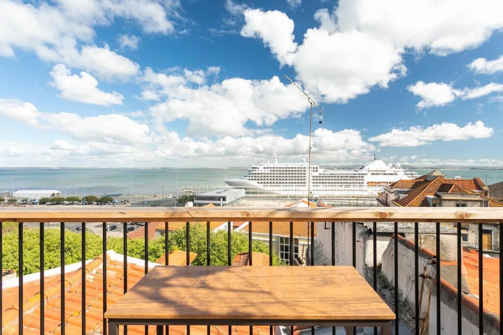 0e Brand New Right In The Heart Of Alfama Lissabon